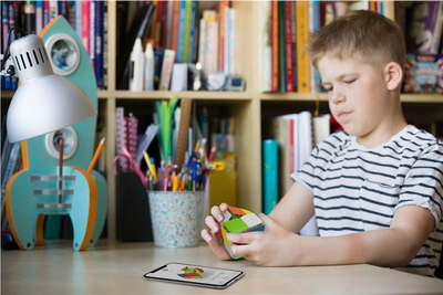 Rubik kub GoCube 2x2, digjital me Bluetooth, me aplikacion, shumëngjyrësh