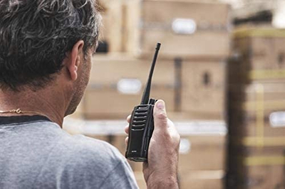 Radio dore dy-drejtimëshe Midland G10 Pro PMR446, bateri 1200 mAh, karikues tavoline, e zezë