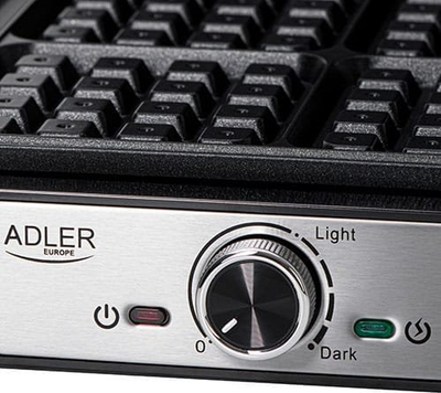 Aпарат за вафли Adler AD 3083, нелеплива плоча, компактен дизајн, бел