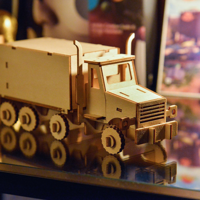 Puzzle druri 3D Nice-idea Truck, model kamioni, montim me dorë, ngjyrë druri natyrale