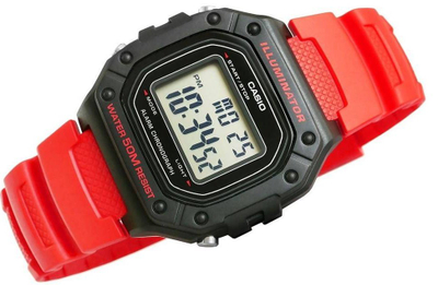 Orë dore Casio W-218H-4B, digjitale, për burra, e kuqe