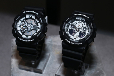 Orë dore Casio G-Shock GA 100BW-1A