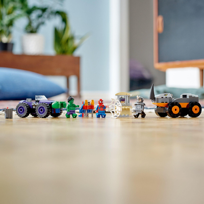 Lodër ndërtimi LEGO Marvel Spidey 10782, Hulk kundër Rhino Truck, 110 copë, shumëngjyrëshe