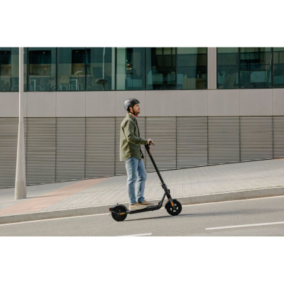 Trotinet elektrik Ninebot Segway KickScooter F2 Pro E, 25 km/h, deri 55 km, ngjyrë e zezë