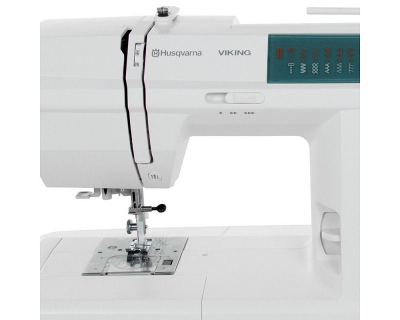 Makine qepëse Husqvarna Emerald 116, 16 lloje qepjesh, mekanike, e bardhë