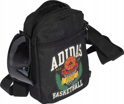 Çantë krahu Adidas Basketball Hoops Cross Body, me xhep me zinxhir, me rrip që shtyhet e shkurtohet, e zezë