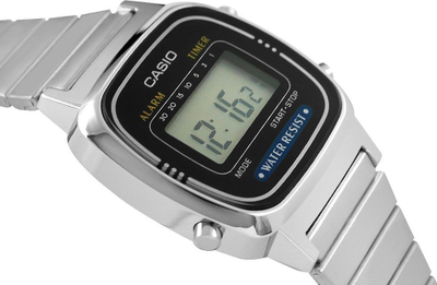 Orë digjitale Casio LA670WD-1, çelik inoksi, ekran i zi