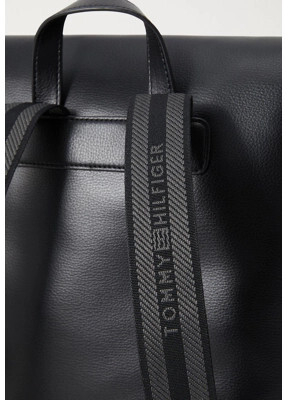 Çantë shpine Tommy Hilfiger mTH5165, e zezë