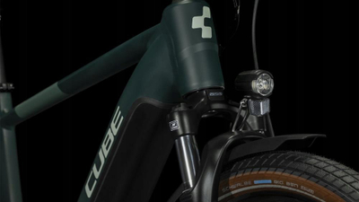 Електричен велосипед Cube Touring Hybrid ONE 500 2023, батерија 500Wh, преден амортизер, темно зелена