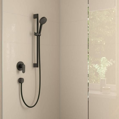 Ѕидна туш батерија Hansgrohe Vernis Cover Set, едноручна, за вграден механизам, црна мат
