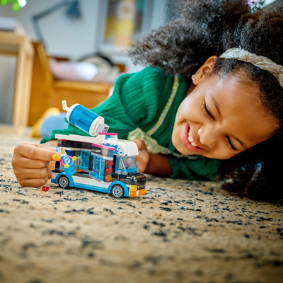 Set lodër LEGO City 60384 Penguin Slush Truck, 6 copë, kamion akulloreje, me ngjyra nga të gjitha