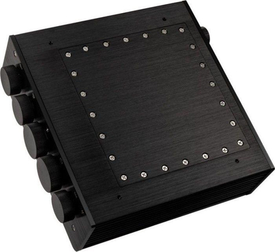 Kasë Akasa Pascal PX, NUC