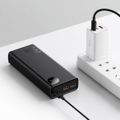 Power Bank Baseus со дигитален дисплеј Adaman, 20000mAh, QC, 30W, црна боја