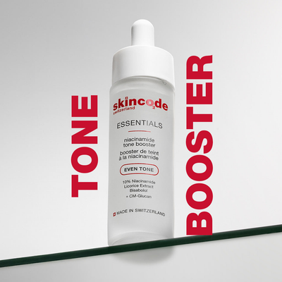Serum për fytyrë SkinCode Essentials Niacinamide Tone Booster. 30ml