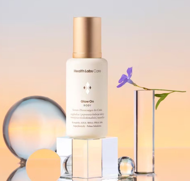 Serum trupi Health Labs Care Glow On Body, eksfoliues, 100 ml, i bardhë