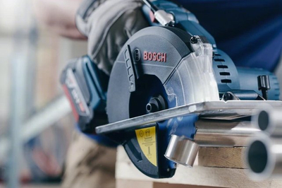 Teh rrethor Bosch Expert Cordless, 150mm, 32 dhëmbë, për inox