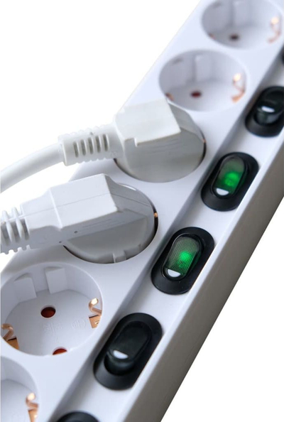 Shirit rryme Brennenstuhl Socket Line, 6 prizë, kabllo 2 m, i bardhë