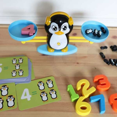 Lodër mësimi Woopie Penguin Balance për numrat, 19 figura pinguini, me ngjyra