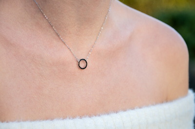 Varëse për femra Agato Ring AGT-N004BK, e argjendtë/ e zezë