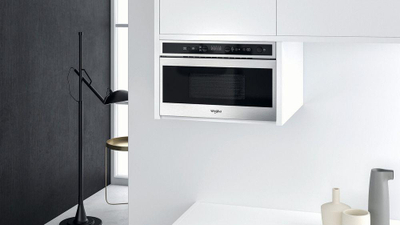 Mikrovalë Whirlpool W6 MN840, 750W, e argjendtë