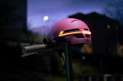 Helmetë e zgjuar Livall BH51M Neo, Bluetooth, IPX4, rozë