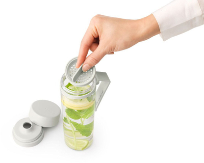 Шише за вода Brabantia Make and Take, 500 ml, без BPA, светло сиво