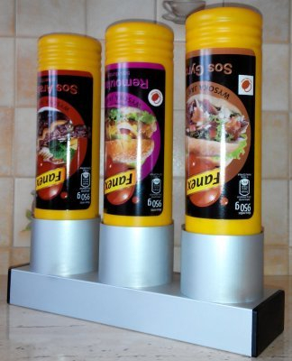 Profil ftohës alumini për LED, 160mm i gjerë, pritet deri në 2m, ngjyrë e zezë