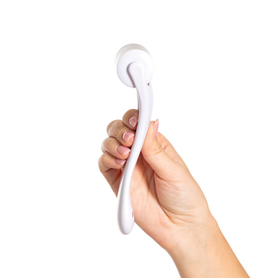 Roller masazhues për fytyrë PlumBeauty Cooling Facial Roller