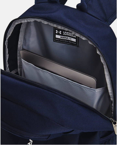 Çantë shpine sportive Under Armour Hustle Lite, 24L, për laptop 15\", blu e errët
