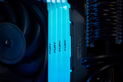 RAM меморија Kingston FURY Renegade, 16GB DDR4, 4000MT/s, RGB, црна