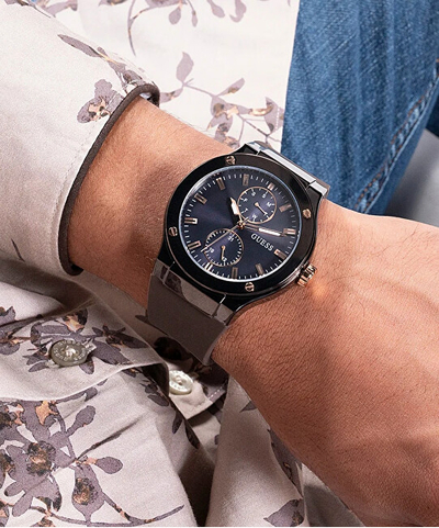 Orë dore GUESS Jet GW0491G2