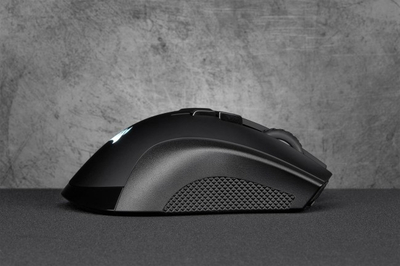 Maus gaming Corsair IRONCLAW RGB Wireless, pa kabllo, ngjyrë e zezë