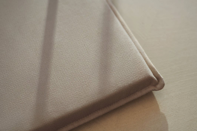 Jastëk ngrohës Duux Heated Seat Pad, 40x40cm, memory foam me bateri, gri