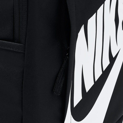 Çantë shpine Nike DD0559-010, e zezë