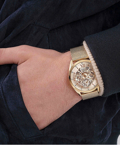 Orë dore për meshkuj Guess Tailor GW0368G2, e artë