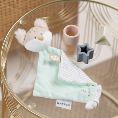 Mbajtëse për meme Nattou Doudou Fox, 19 cm, Flo Mint Green