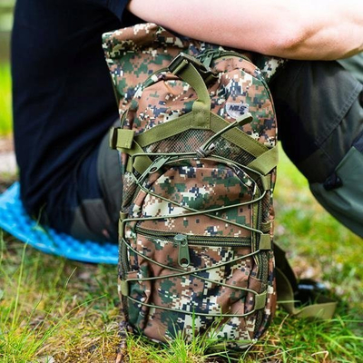 Çantë shpine për hiking Nils Extreme NC1732, 15 l