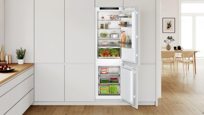 Frigorifer Bosch KIN86VFE0, 260 l, i bardhë