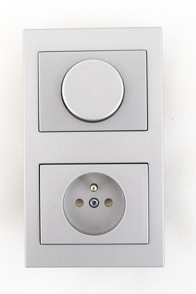 Kornizë elektrike Vilma XP500 2-gang, 2 module, metalike, gri