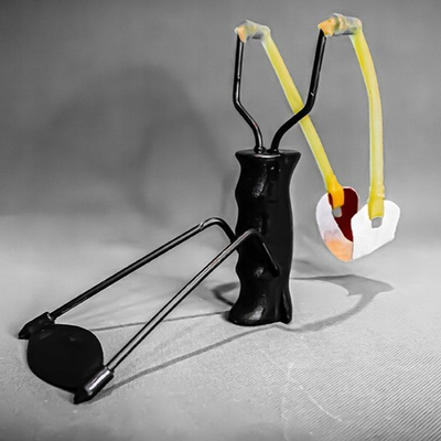 Lodër për mace Gazelo Slingshot Z7337, plastike, 17cm, e zezë
