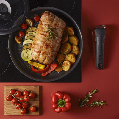 Tenxhere Tefal Ingenio Unlimited L7633032, 20 cm, shtresë jo ngjitëse titan, e zezë