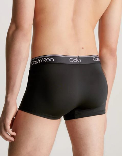 Set mbathje për meshkuj Calvin Klein, 3 palë, të zeza