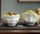 Çupë Tassen Winking Face 16oz, porcelan, brendësi saffron, e bardhë