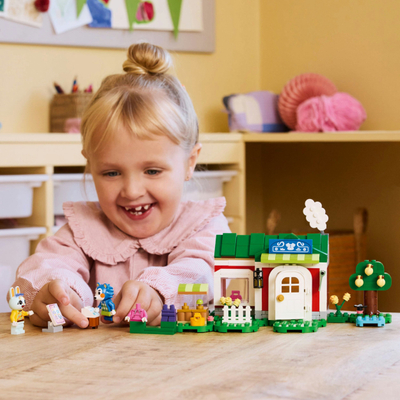 Set LEGO Animal Crossing Able Sisters Clothing Shop, për kalamaj 6+, shumëngjyrësh