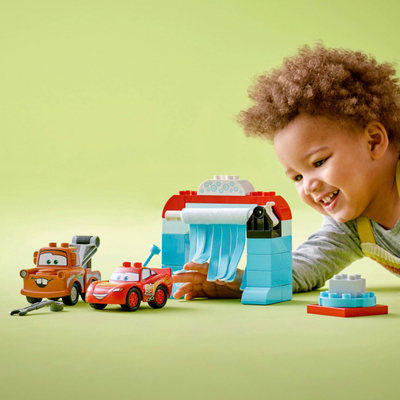 Lodër ndërtimi LEGO Duplo 10996 Cars, lavazh makinash, 2+ vjeç, shumëngjyrëshe