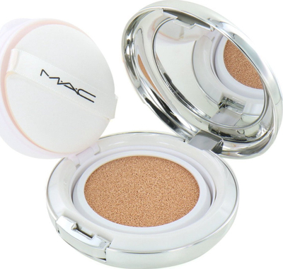 Pudër kompakte MAC Lightful C+, Extra Light Rose, SPF 50, 12g