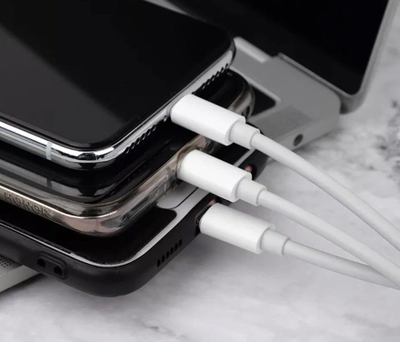 Kabllo karikimi Vayox 3in1, Micro USB USB C Lightning, 1m, e bardhë