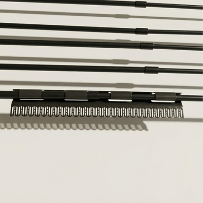 Tharëse rrobash teleskopike SVARTO Dymo, 200-260 cm, me krahë palosës, e zezë