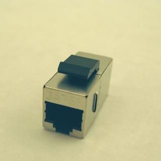 Bashkues kabllor RJ45 NetRack 106-64, Cat.5e STP, metalik, argjendtë