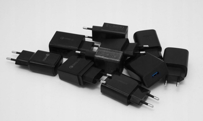 Karikues muri USB BQ AB2AX-120150U-EU1, 5V 3A, me kabllo USB, i zi
